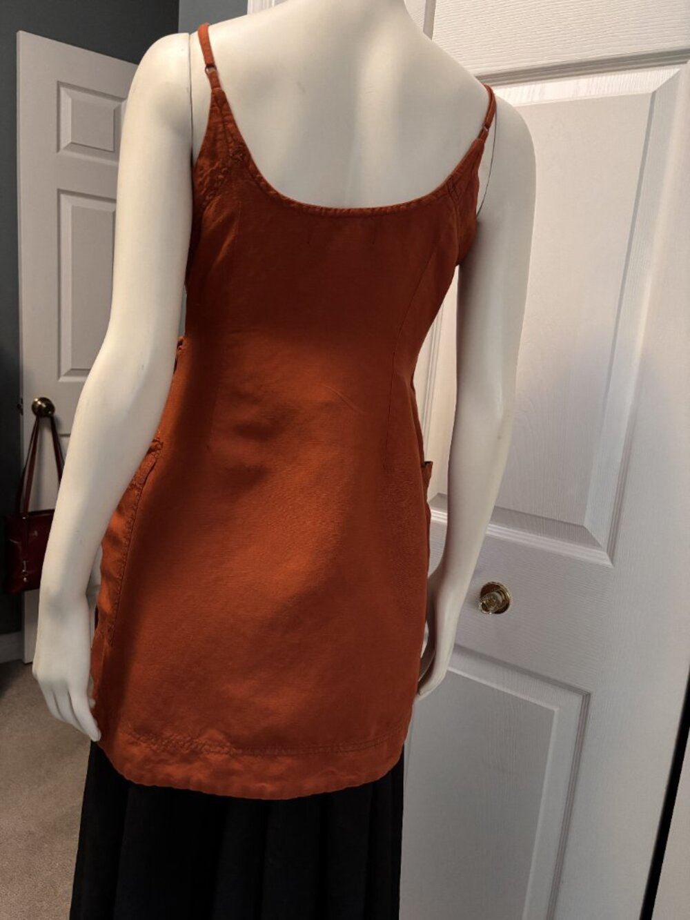 Urban Outfitters Rust Wrap Blouse Size Small - Picture 3 of 4